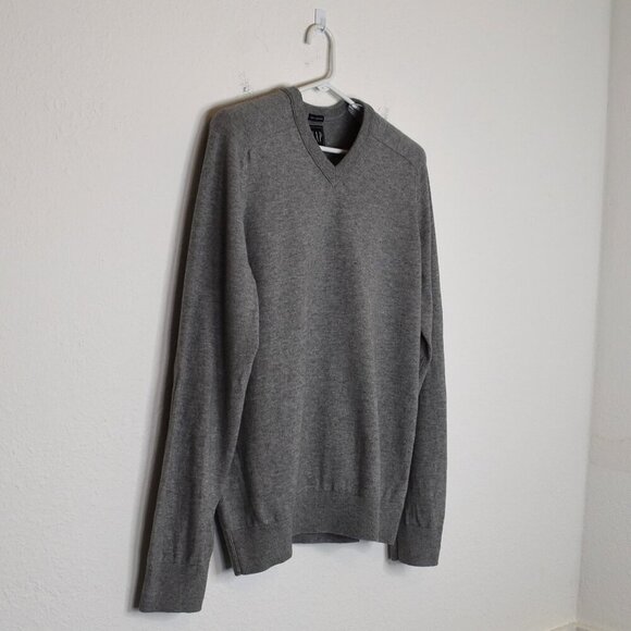GAP Mens Sweater Sz L V-Neck Cotton Cashmere Minimalist Academia Preppy Neutral - Picture 5 of 14